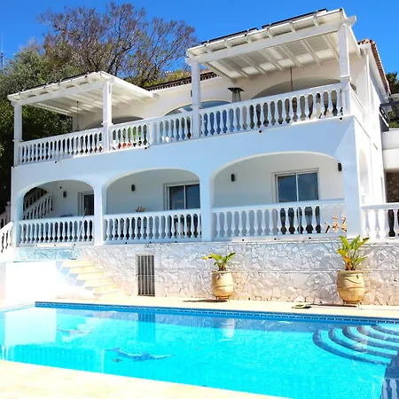 Nogal Fuengirola