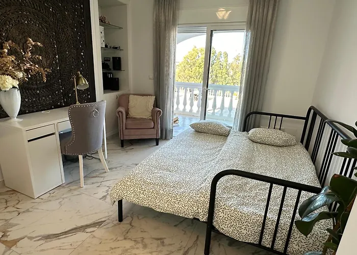 Nogal Villa Fuengirola